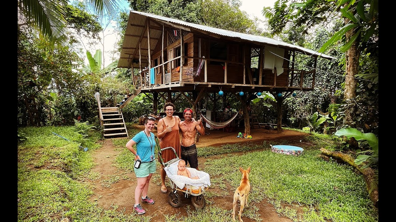 Gelker in the Treehouse